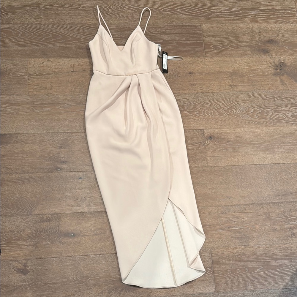 Elegant Cream Spaghetti Strap Dress